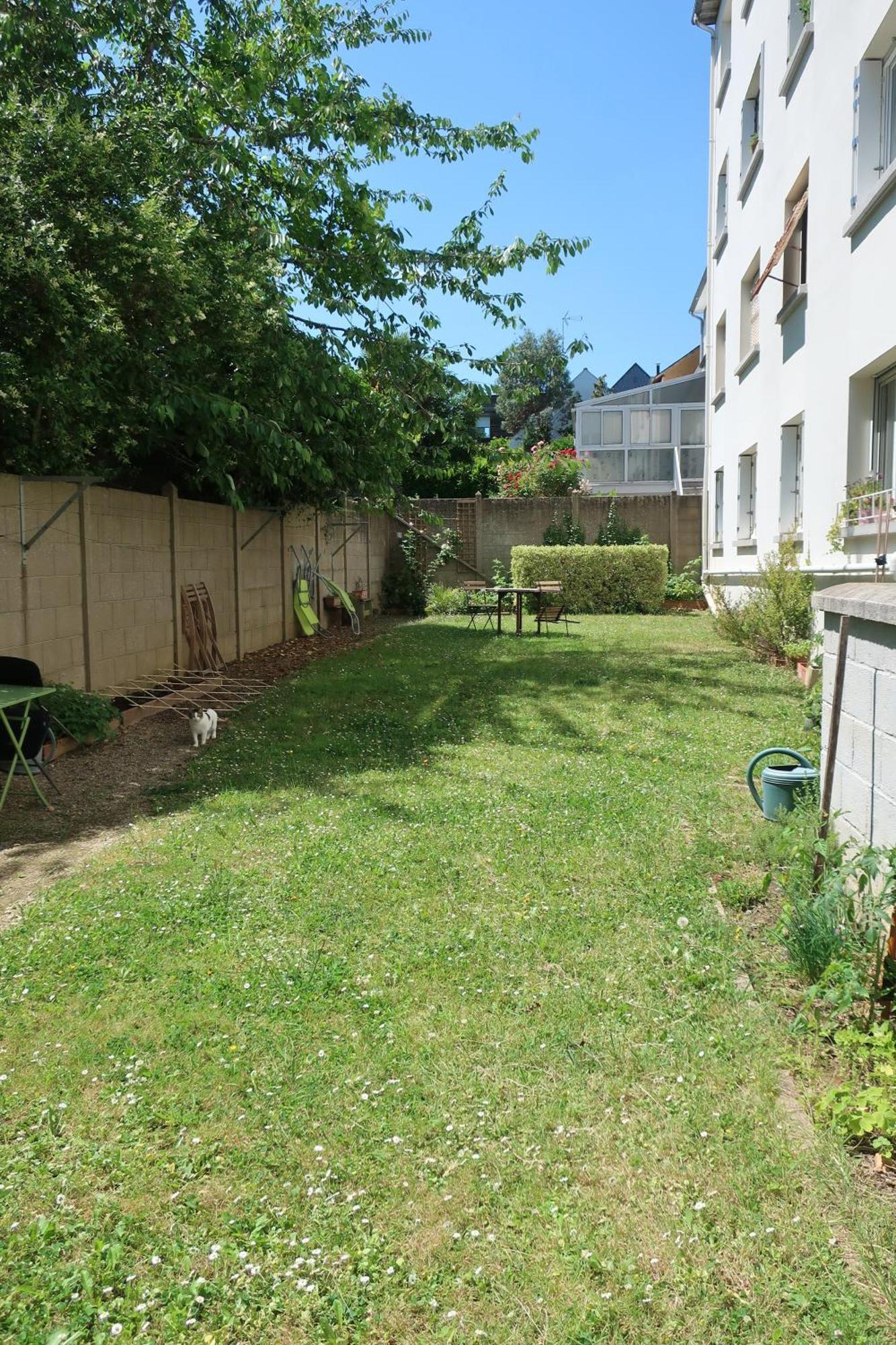 Appartement Avec Jardin Au Coeur De Ренн Экстерьер фото